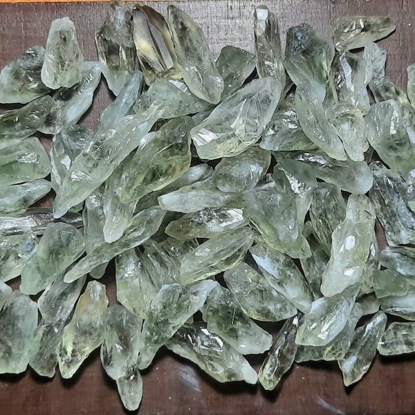 Natural Green Amethyst Quartz Rough Gemstone,Green Amethyst Raw Slices,Crystal Quartz,Green Amethyst Raw Material,Green Amethyst Specimens.