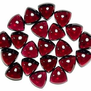 Top Quality Garnet Trillion Cabochon Gemstone,Garnet Trillion,Natural Garnet Cabochon,Trillion Cabochon,Healing Garnet Gemstone,Loose Garnet