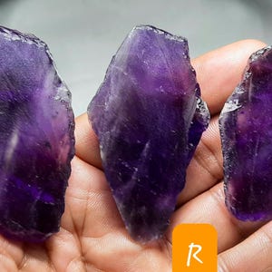 Natürliche afrikanische Amethyst-Rohedlerscheiben, Exemplare Bild 9