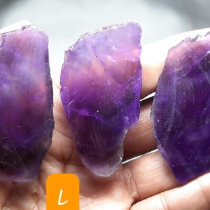 Natürliche afrikanische Amethyst-Rohedlerscheiben, Exemplare Bild 5