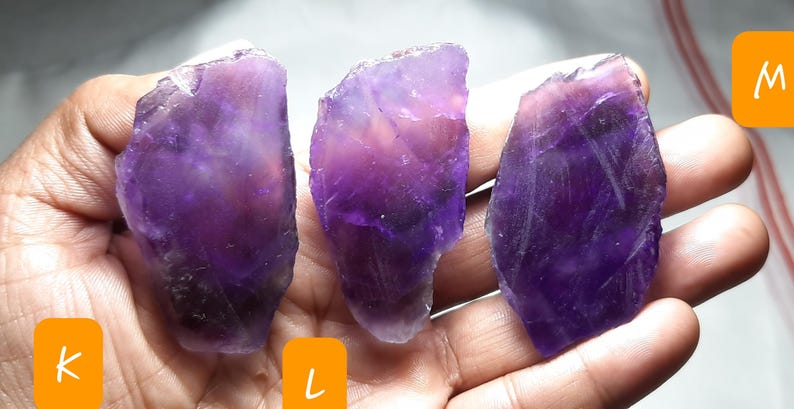 Natürliche afrikanische Amethyst-Rohedlerscheiben, Exemplare Bild 5