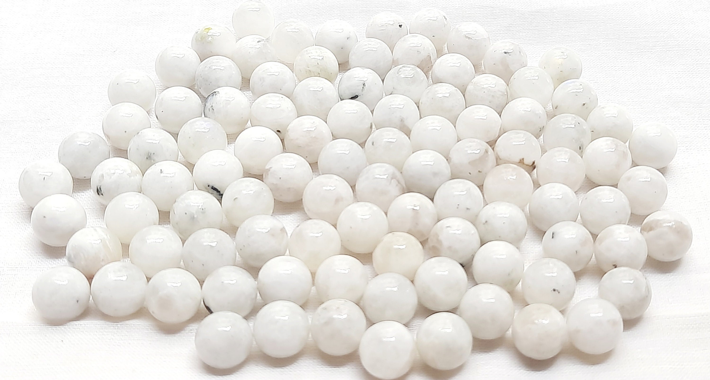 Natural White Rainbow Moonstone Ball Cabochon Gemstone,Rainbow Moonstone Ball,Round Ball,Handmade Moonstone Ball,Rainbow Ball,Ball Gemstone