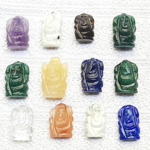 Crystal,Labradorite,Aventurine,Agate,Tiger Eye,Amethyst,Rainbow,Lapis Lazuli Pocket Ganesha Money,Wealth,puja,idol,Worship,Spiritual,Vastu