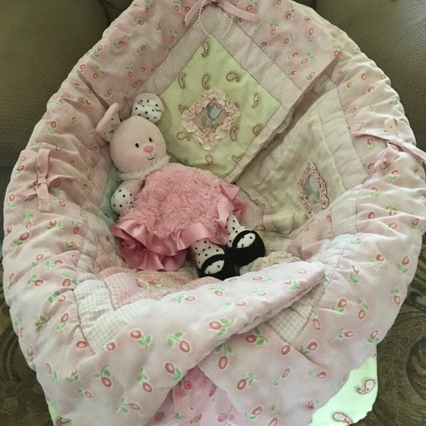 Cozy Doll Display Baskets By Sandee Newborn Floral Paisley Ruffle photo prop display bassinet