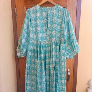 Block Print Cotton Midi Dress: Striped Deep Neck Gown