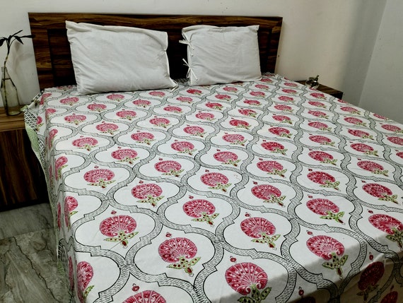 Indian Cotton Bed Sheet Set Hand Block Print Floral Bedcover King Queen  Size Flat Sheet with Pillowcase Set Sofa Cover Home Living Decor Tapestry