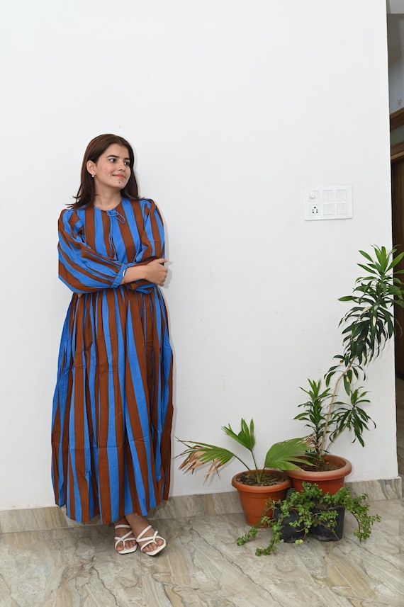Stripe Block Print Cotton Midi Dress: Balloon Sleeves, Tie Neckline - Etsy Israel Stripe Block Print Cotton Midi Dress: Balloon Sleeves, Tie Neckline - Etsy Israel