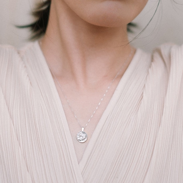 Minimal silver necklace Hammered silver pendant necklace Dainty silver necklace Delicate layered necklace Silver round pendant Jewelry Gift