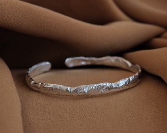 Hammered silver bangle bracelet, Solid silver bangle, Open bangle bracelet silver arm cuff Organic jewelry, Adjustable bracelet, Unique gift