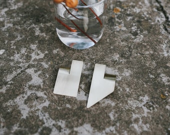 Long mismatched earrings silver, Mismatched geometric earrings, Silver single earring statement, Asymmetric earrings, Mismatch earrings