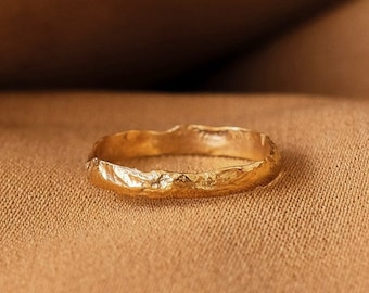 Gehämmerter Goldring Zierlicher Minimaler Strukturierter Dünner Goldring zarter stapelbarer Ring Gold Pinky Ring Frauenring, Einfacher Versprechenring für sie