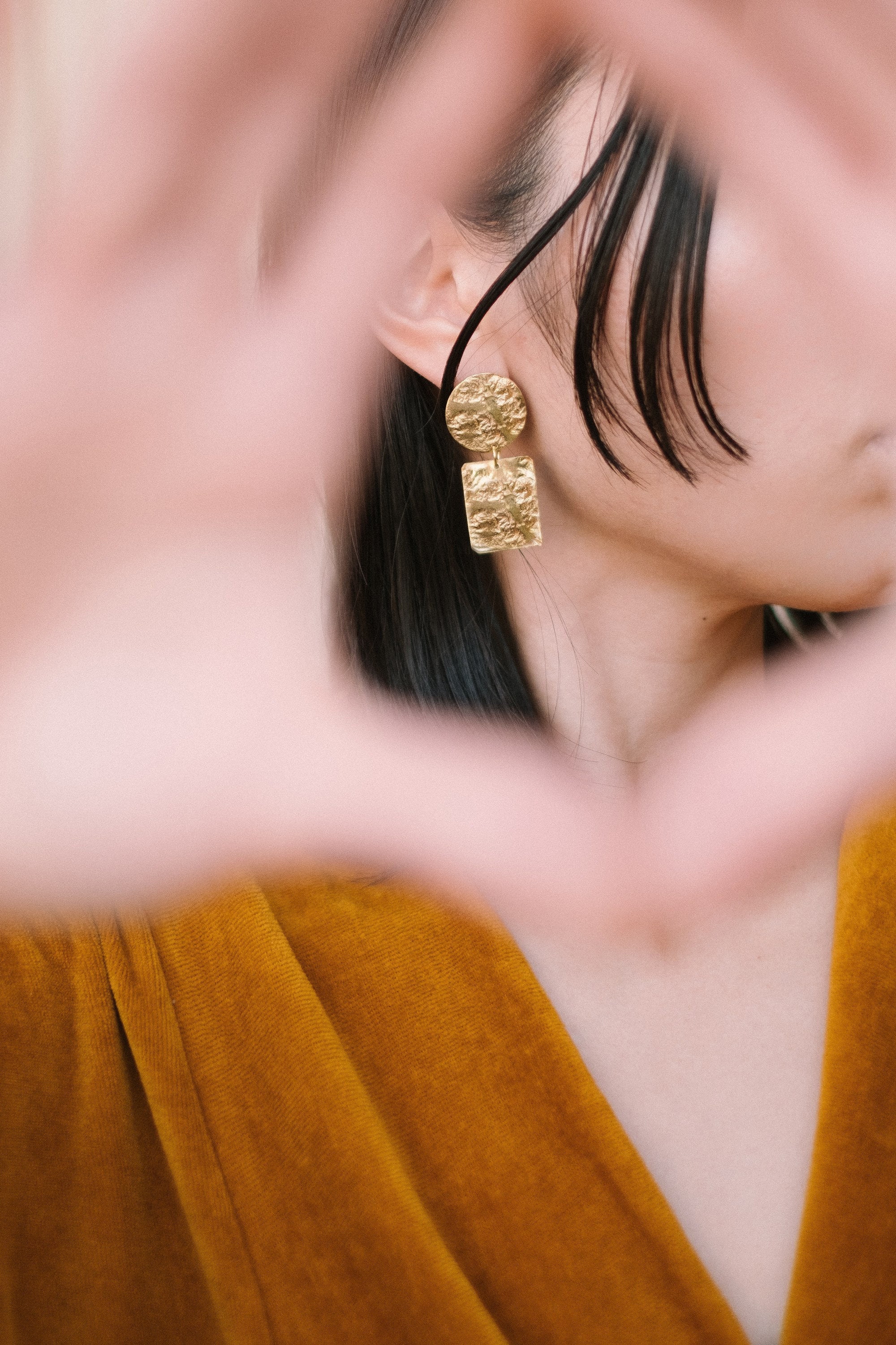 Gold Dangle Earrings Bridal Statement Earrings Gold Hammered Etsy