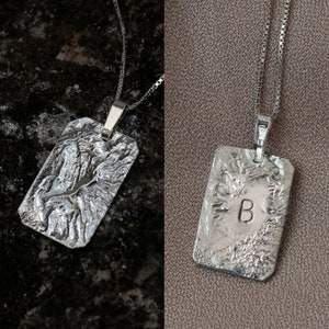 Colar personalizado de prata com inicial, Colar personalizado com pingente retangular de prata, Colar com pingente personalizado, Presente gravado para ela