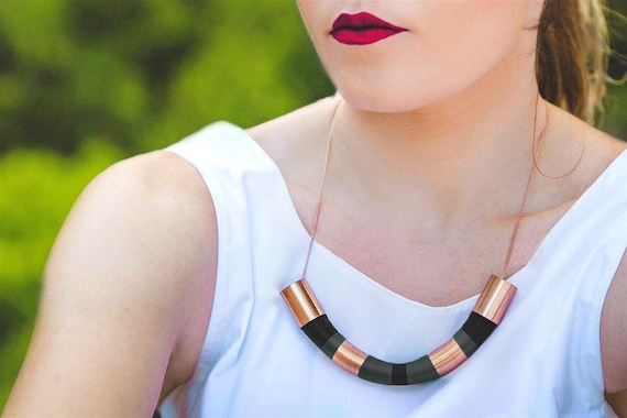 Grey chunky best sale necklace