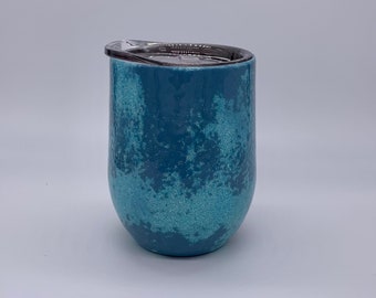 Distressed blue 12oz wine tumbler with lid