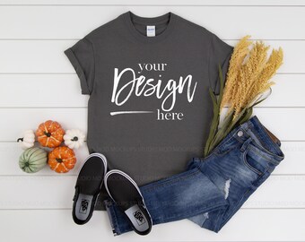 Camisa mock up mock ups gildan camiseta mock up gildan mock up GILDAN 5000 mockup carvão gildan mockup camisa mock ups camiseta mock up camisa