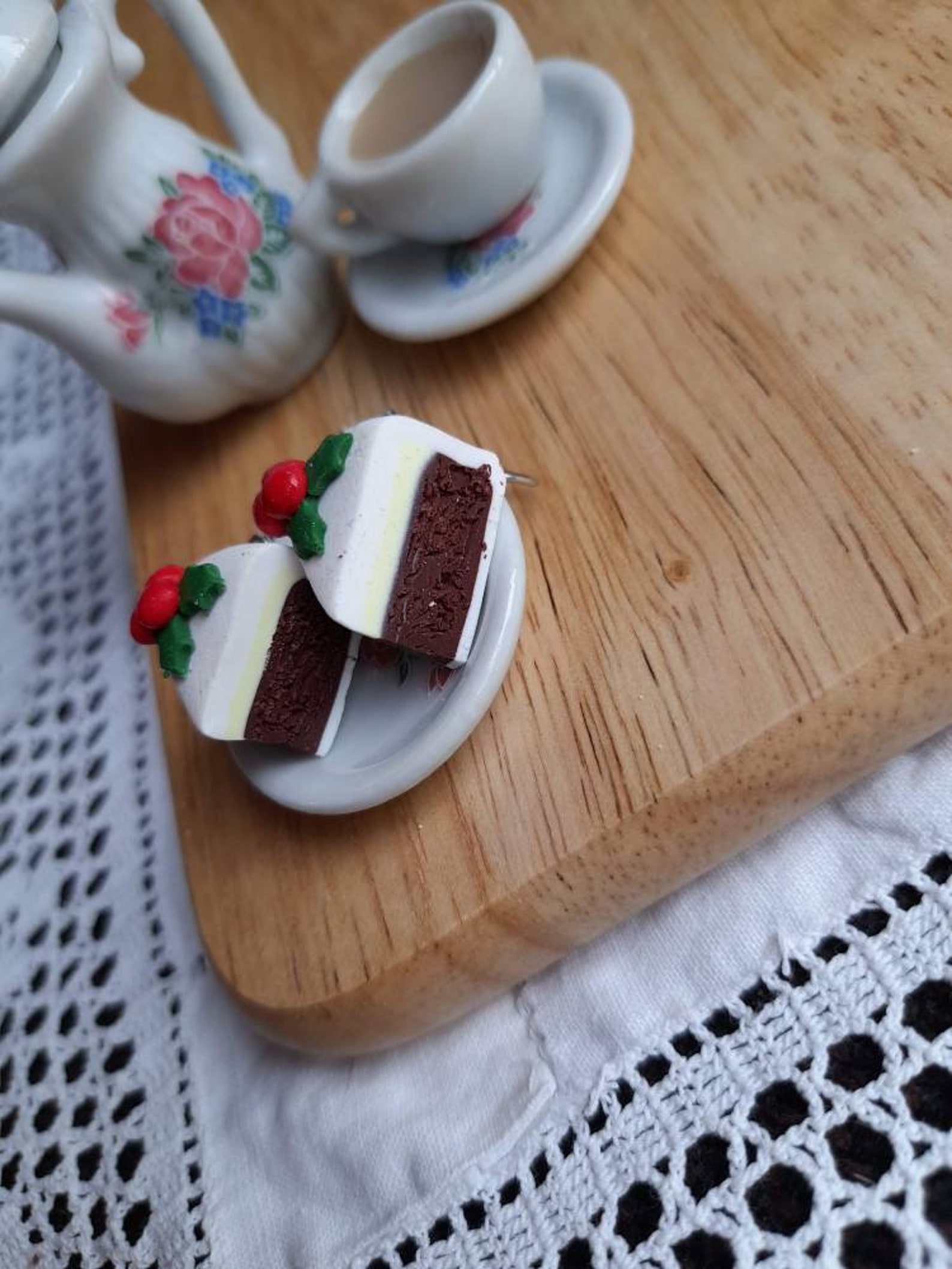 Christmas cake fun Christmas earrings food earrings | Etsy