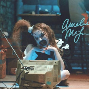 AMELIE McLAIN Signed Terrifier 2 Little Pale Girl signed   authentic guaranteed Authentic Signed Autograph  Registered Dealer