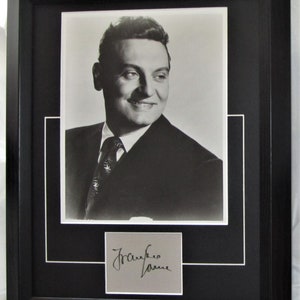 FRANKIE LAINE Firmato Rawhide opaco Carta Garantito autentico Rivenditore registrato Foto firmata autentica. Non copiata o stampata