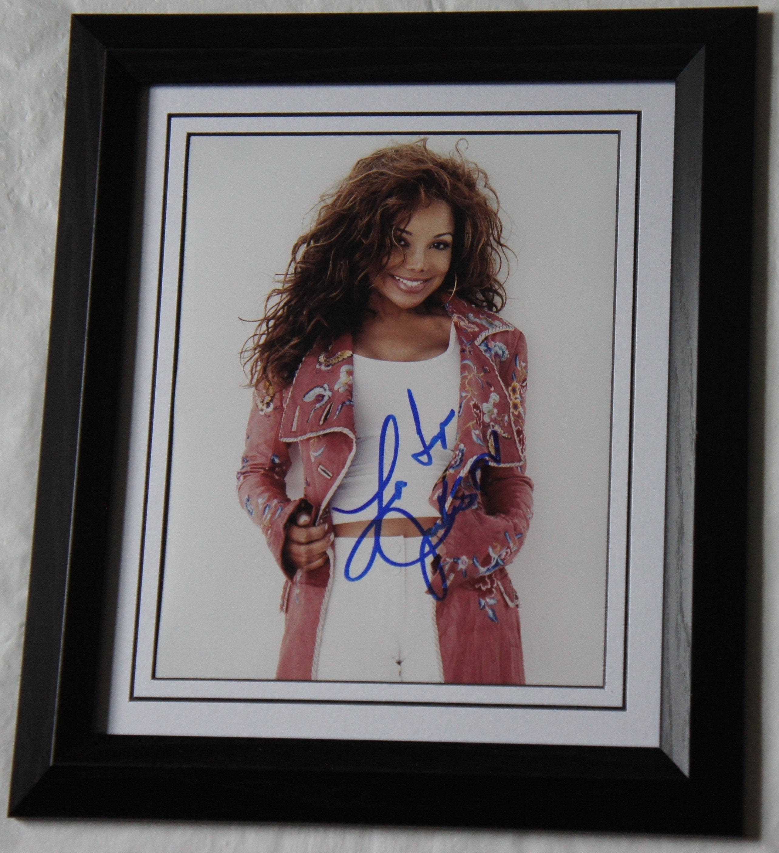 La Toya Jackson Signed licensed authentic signed #3 Registered Dealer