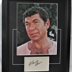 CLAUDE AKINS Carta passepartout firmata Garantita autentica Rivenditore registrato Foto firmata autentica. Non copiata o stampata