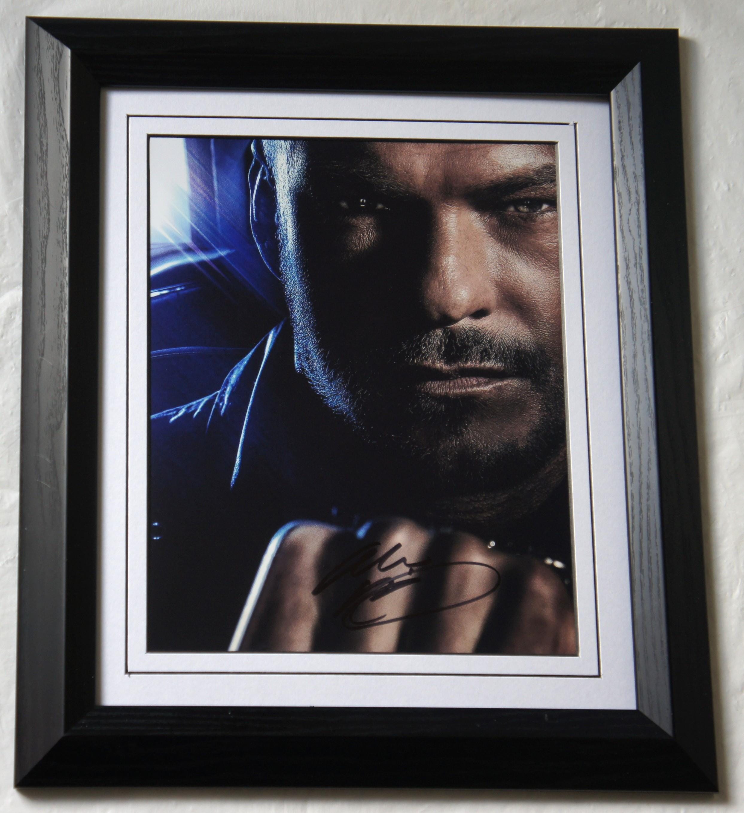 アラン・リッチソン直筆サイン入り俳優ファストX、リーチャーサイン