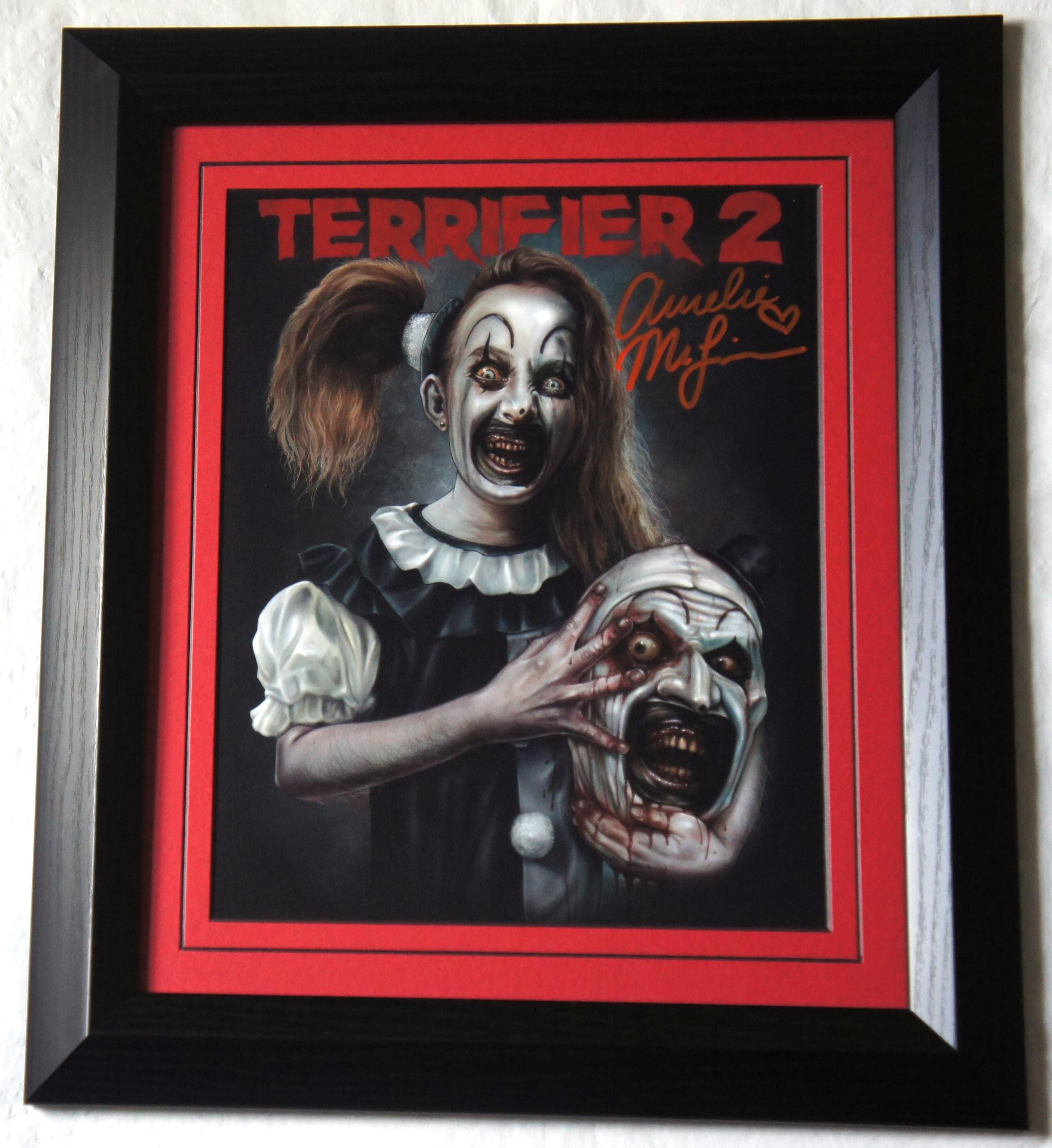 AMELIE Mclain Signed Terrifier 2 Little Pale Girl Matted and