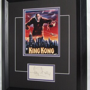FAY WRAY signierte King Kong gerahmte mattierte signierte Karte mit Foto authentisch, nicht kopieren oder drucken