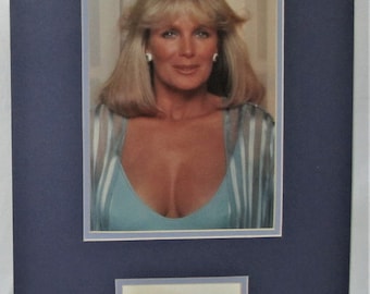 LINDA EVANS signed  Matted Card  Authentic not copy or printed signatures Unframed AFTAL Dealer #199