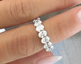 Lab Oval Ewigkeit Band, 4.00 Karat Lab Oval Voll Eternity Band, Oval Voll Eternity Lab Diamant Band, E / VS1 Oval Hochzeitsband