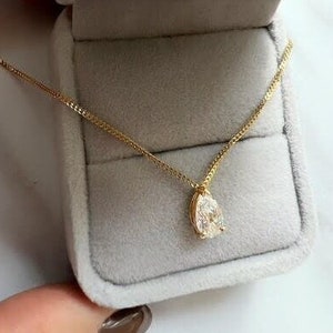 0.80 Carat Lab Pear Shape Diamond Necklace Pendant, Lab Pear Shape Diamond Pendant For Women, Solitaire Diamond Necklace 14K Yellow Gold.