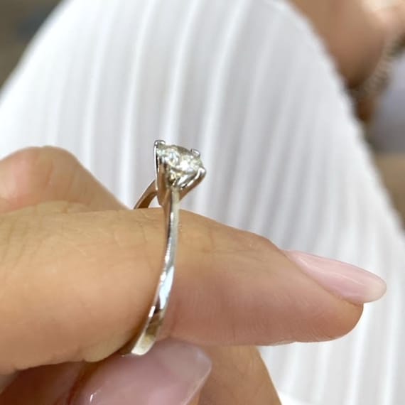 Solitaire 2024 diamond settings
