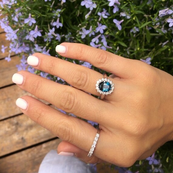 ring family