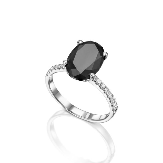 Black diamond oval ring outlet