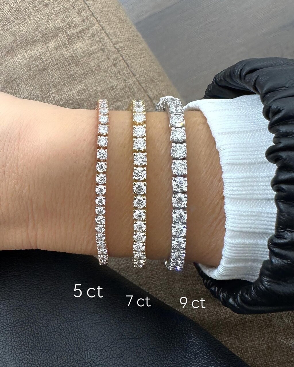 CARISSIMA Bracciale Oro Bianco 9ct A Catena Twist Curb Diamantata, Lunghezza 19 Cm, Confezione Regalo