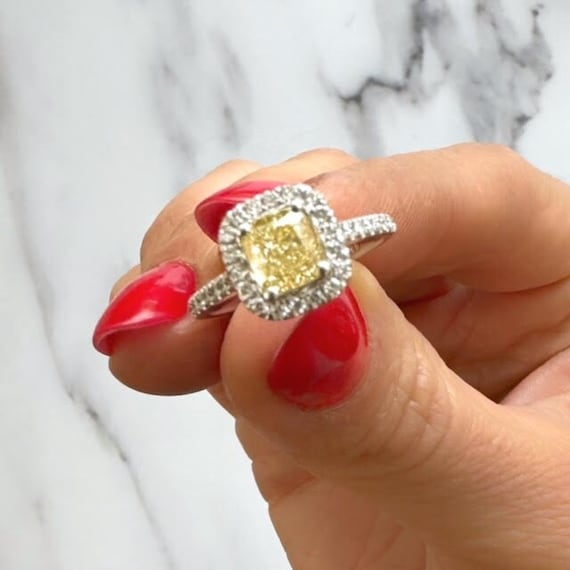 https://i.etsystatic.com/18922762/r/il/ae76e4/5733131420/il_570xN.5733131420_fnn4.jpg