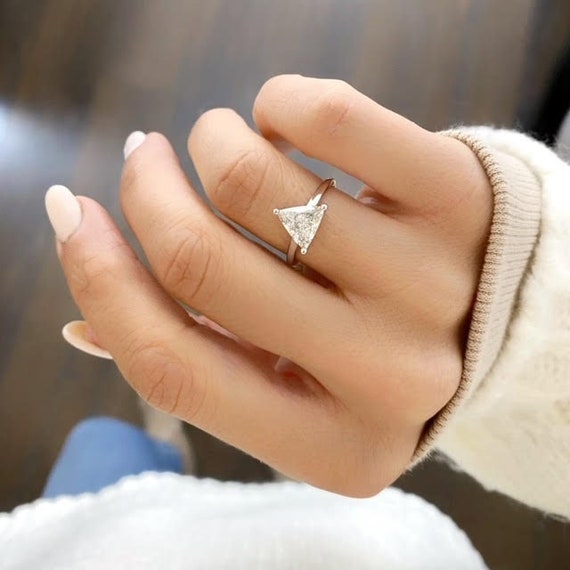 GIA 4.02ctw Trillion Diamond Engagement Halo Pave Platinum Ring – Treasurly  by Dima Inc