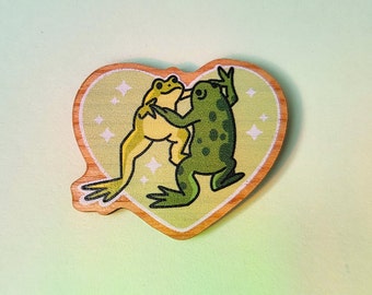 Frogs in Love – Wooden Pin – Pin Badge – Goblincore – Cottagecore – aoyuna