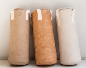 Handcrafted Leather Punching Bag: Sustainable Home Gym Fitness (20kg)