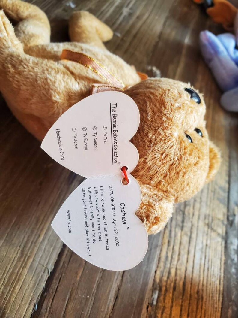 Vintage Teddy Bär Sammlerstück Mütze Cashew Bär Nostalgische Spielzeug Bär Mütze Babys 90er Jahre Pop Kultur Weihnachtsstrumpf Stuffer Bild 3