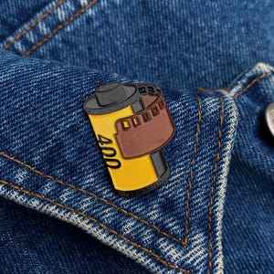 Film Rolle Pin - Film Fotografie Pin - Film Photography Club - Analog Film Rolle Pin - Kodak Fil Enamel Pin - Kodak Ultramax Film 400
