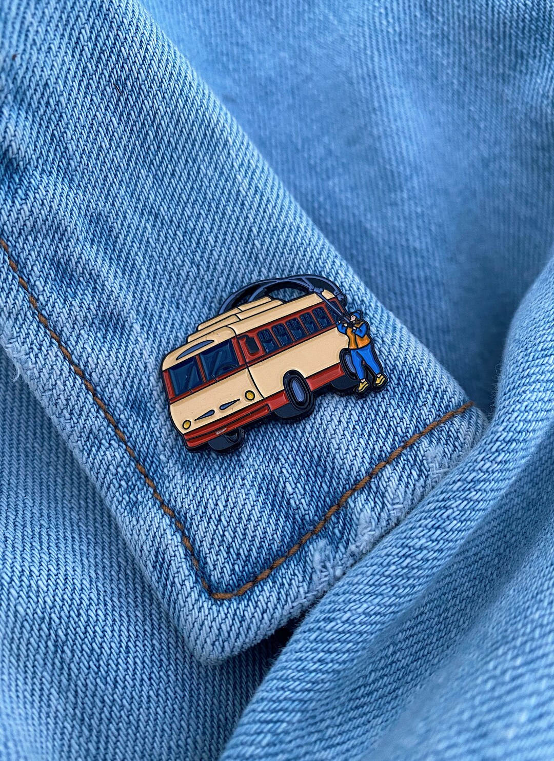 Trolleybus Pin - Enamel Pin - Vilnius Pin - Cute Gift - Bus Pin - Etsy