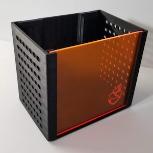 Small Magnetic Acclimation/Isolation Box