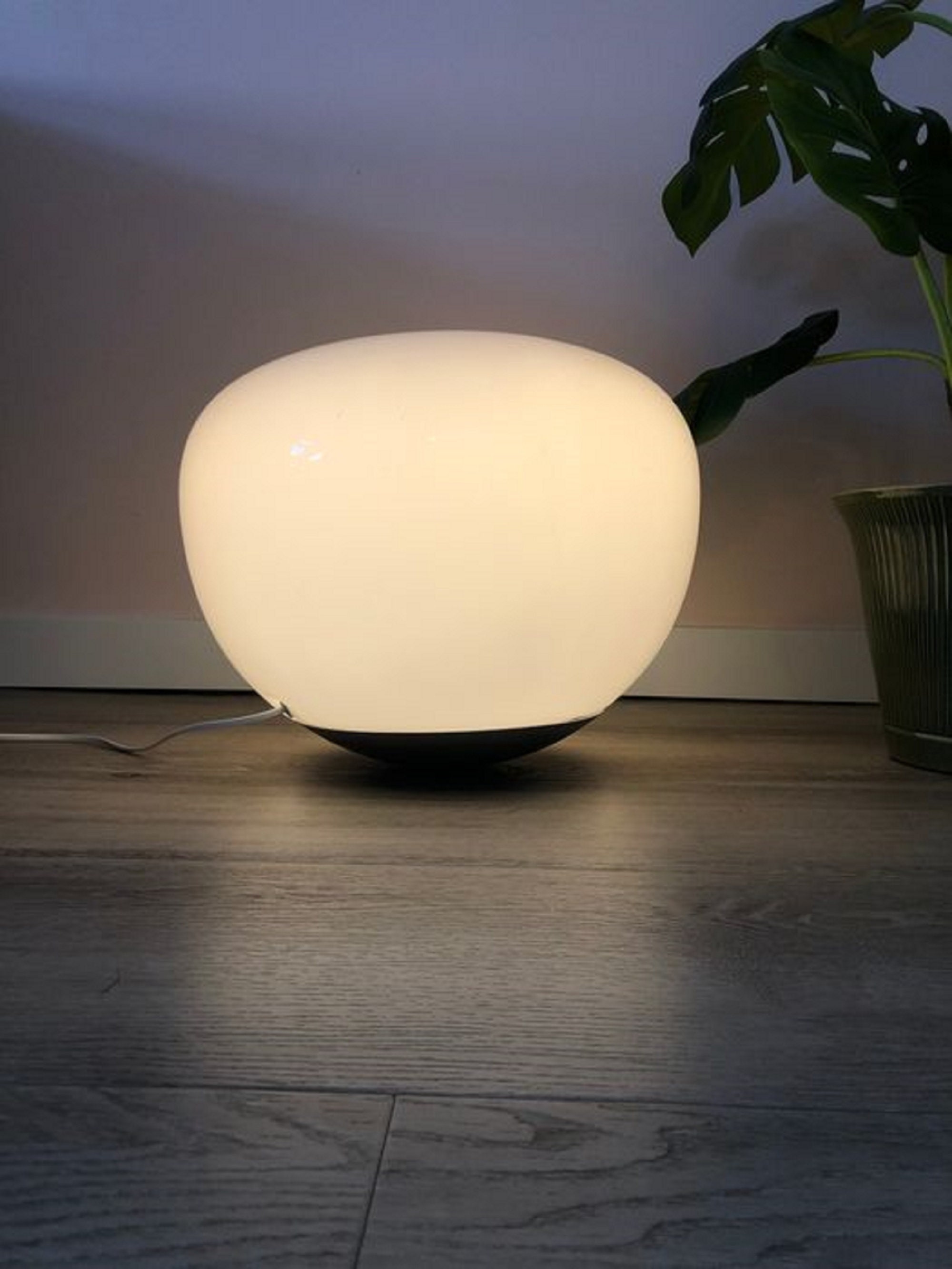 VINTAGE69 - Jonisk - Ikea - Carl Öjerstam - Tafellamp VINTAGE69 - Jonisk - Ikea - Carl Öjerstam - Tafellamp