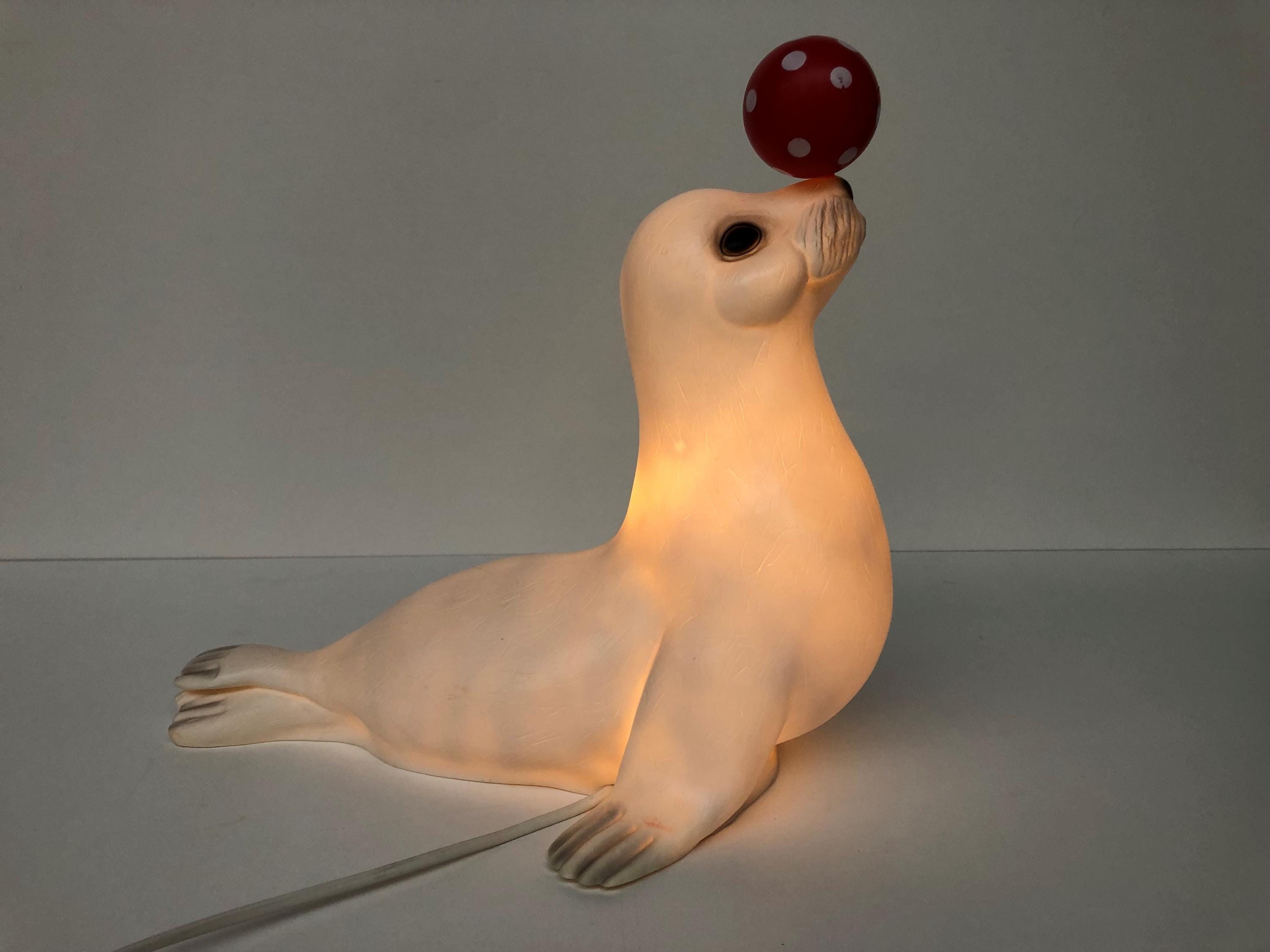VINTAGE69 - Seal With Light - Sea Lion - Heico - 1980 - Desk