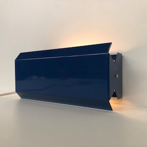 VINTAGE69 - Massive - New Old Stock - Wall Lamp - Blue - Belgian Design - 1980s - Bedside Lamp