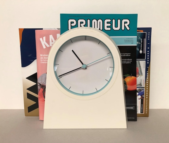 VINTAGE69 Ikea Poffare Reloj Diseño de Maria Baliova