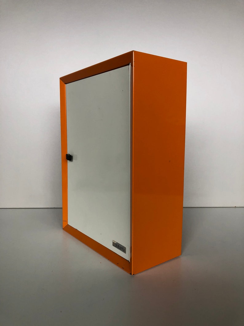 VINTAGE69 Dutch Design Brabantia Bathroom Medicine 1970