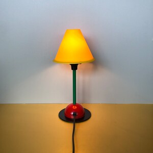 VINTAGE69 - Ikea Design - Italy - Model B9409 - Memphis Milano - Desk lamp - Table lamp - 1980 - Desk lamp - Night lamp