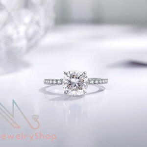 Cushion Cut Moissanite Engagement Ring 2.0 Carats Colorless VVS1 14K 18K White Gold Rose Gold Yellow Gold Platinum
